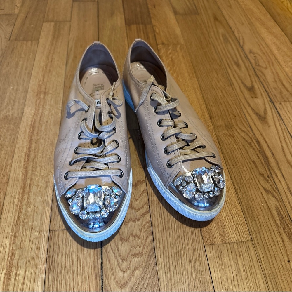 Miu Miu sparkle accent size 39 shoes